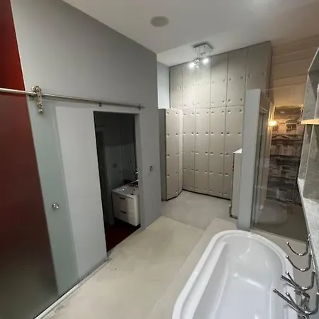 アパート Wroclove Loft